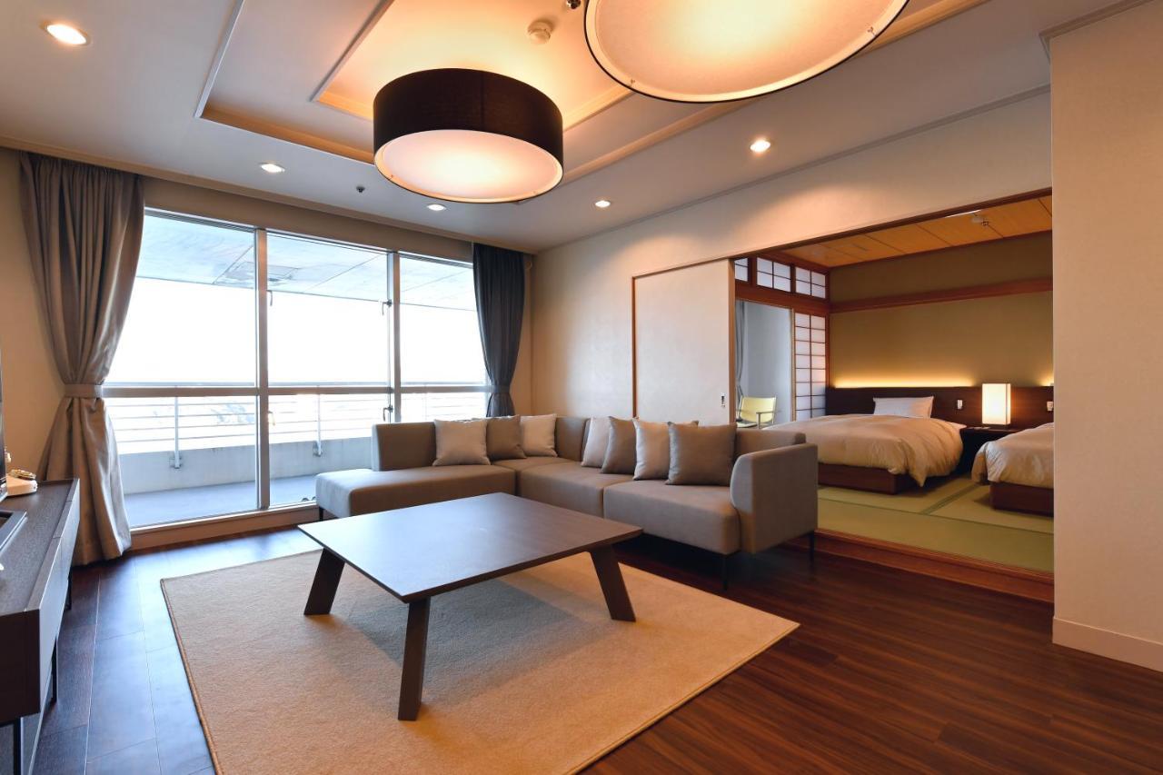 The Gran Resort Elegante Shirahama Exterior photo